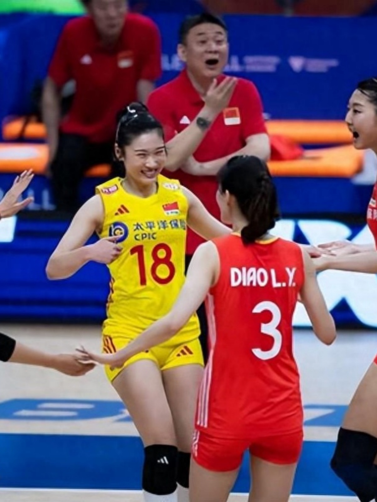 PG电子模拟-包含Scout迎来二十赛季出色发挥，巴塞罗那观众热烈欢呼！全场沸腾不已的词条-PG电子模拟